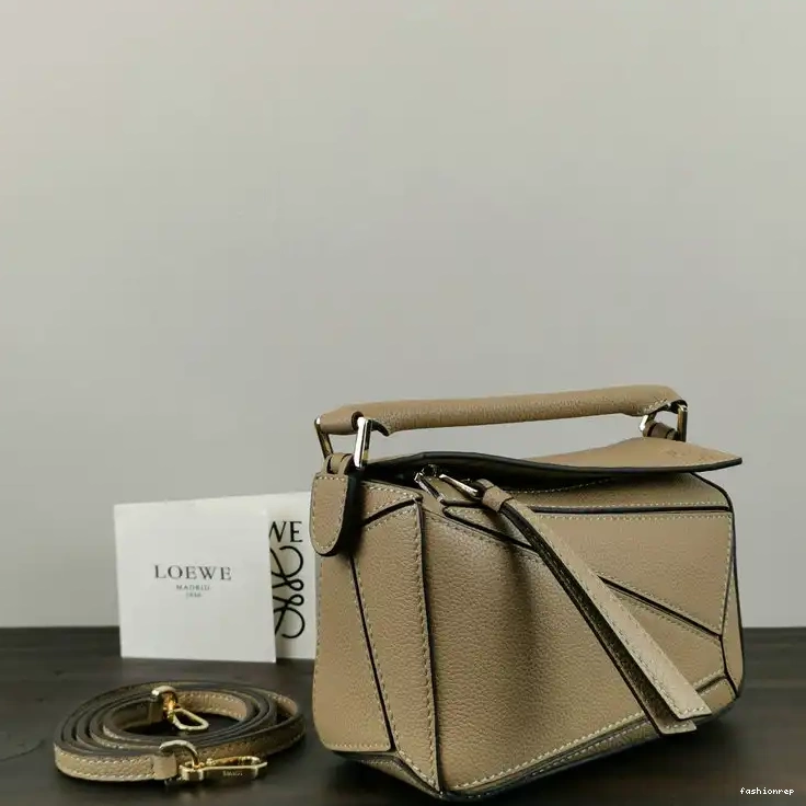 Fashionrep Loewe 2209SW0010 Bag 0823
